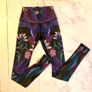 Yoga Democracy Leggings